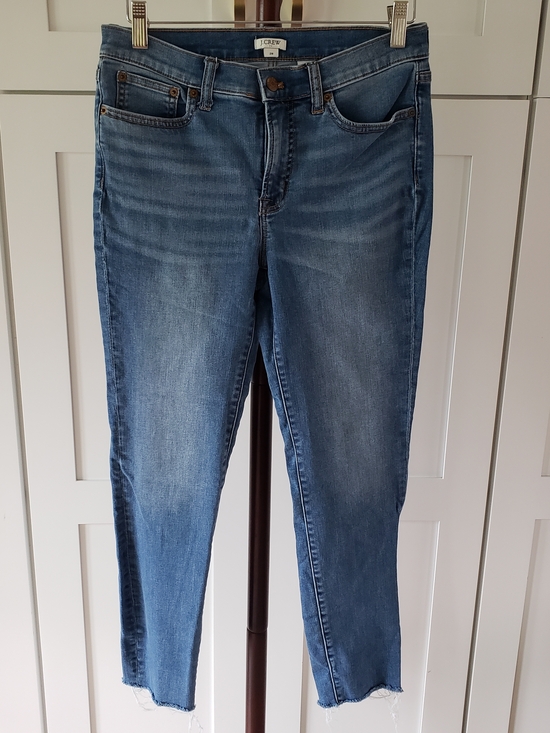 J. Crew Denim - J. Crew Mid Rise Blue Jeans - Classic Washed Denim